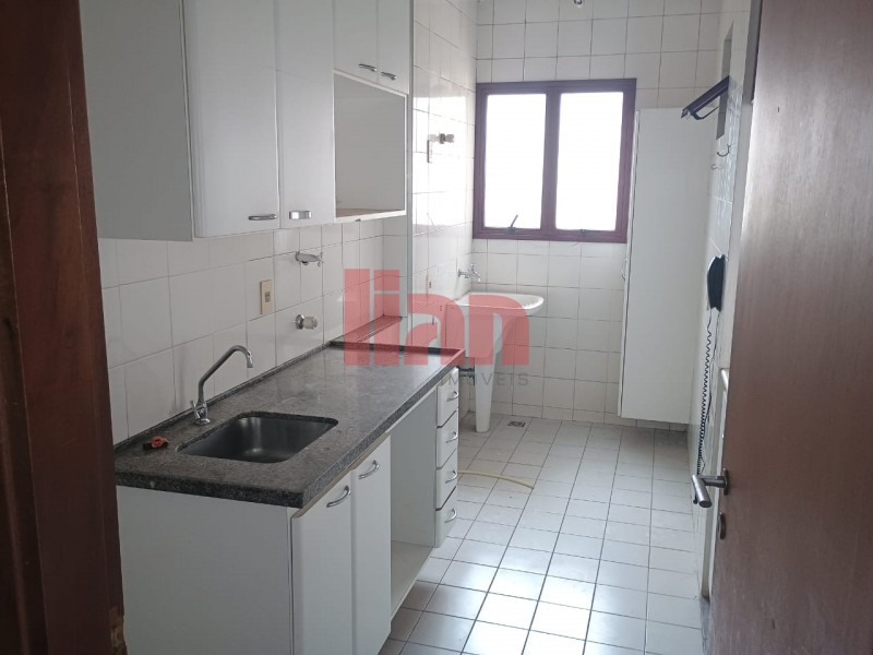 Apartamento à venda com 3 quartos, 73m² - Foto 9