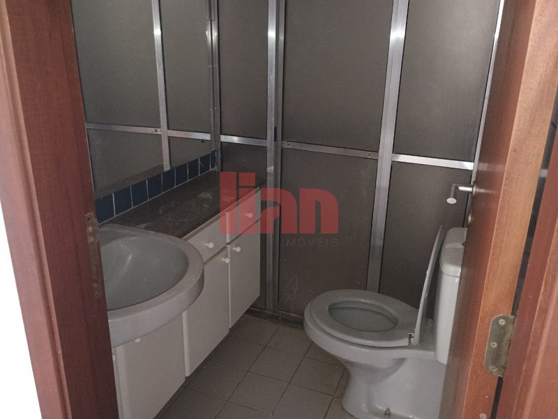 Apartamento à venda com 3 quartos, 73m² - Foto 3