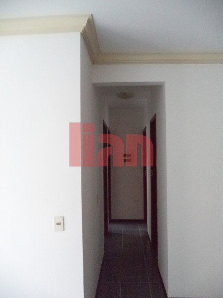 Apartamento à venda com 3 quartos, 73m² - Foto 8