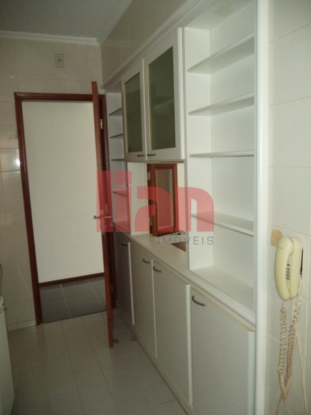 Apartamento à venda com 3 quartos, 73m² - Foto 6