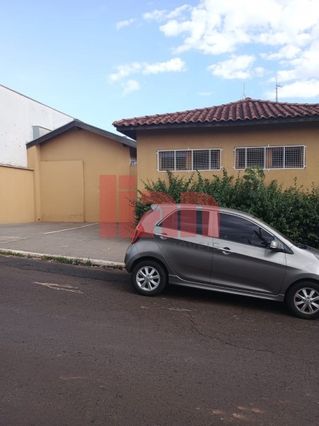 Prédio Inteiro para alugar, 350m² - Foto 1