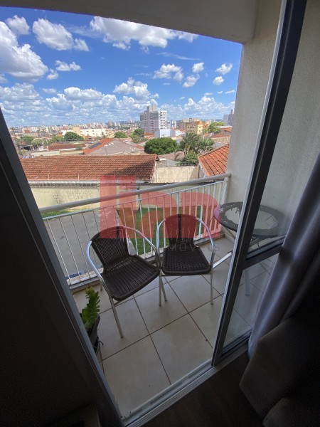 Apartamento à venda com 2 quartos, 48m² - Foto 20